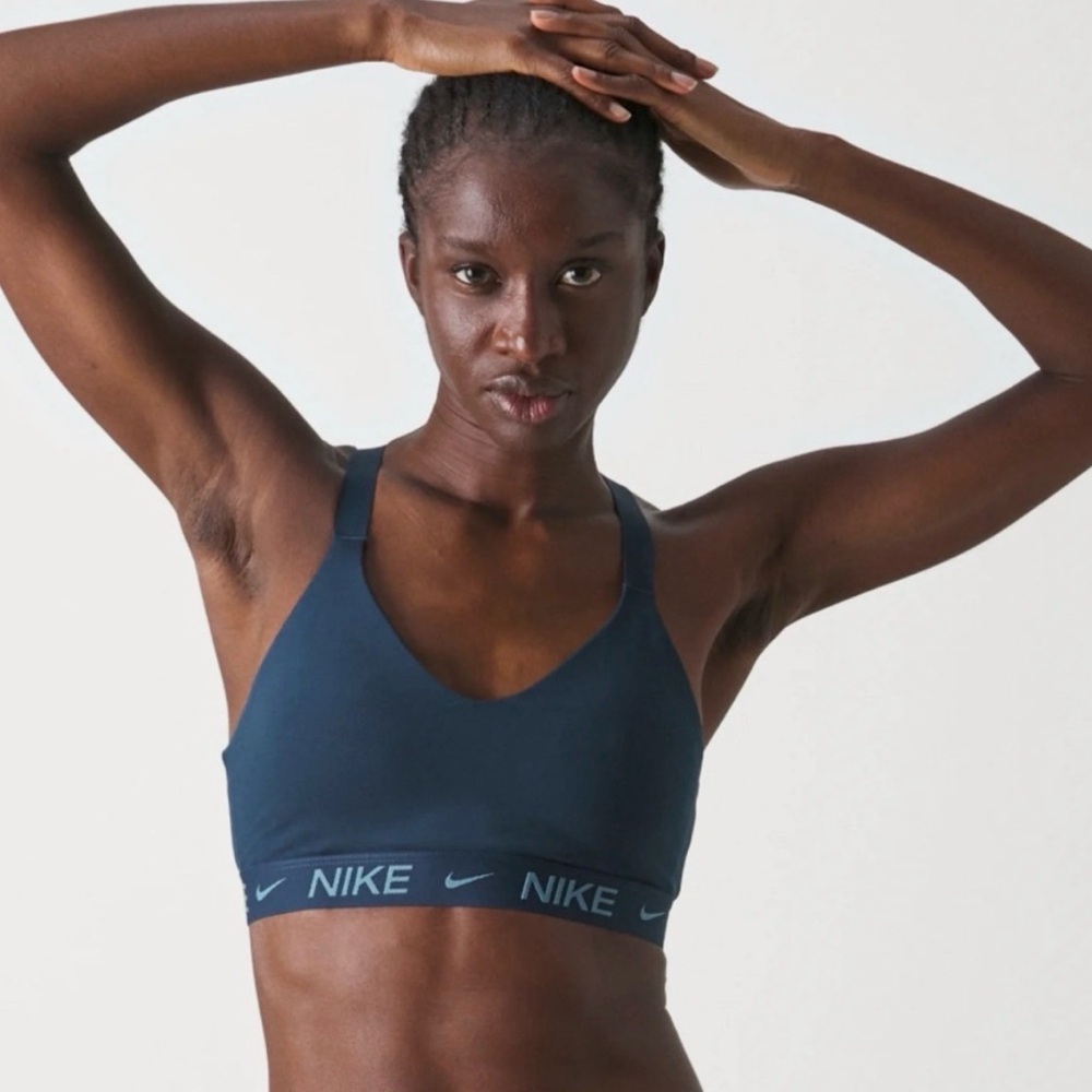 Nike Women's Large Indy Light Support Padded Adjustable Sports Armory Navy NWT